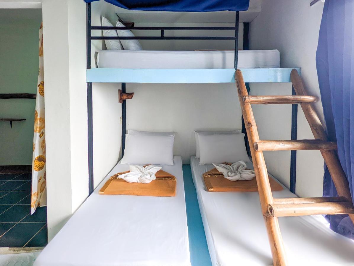 Lexias Hostel And Workspace - El Nido Esterno foto